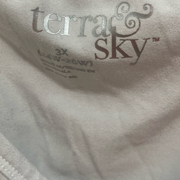 Terra & Sky Gray Ruched Asymmetrical Camisole - Picture 4 of 9